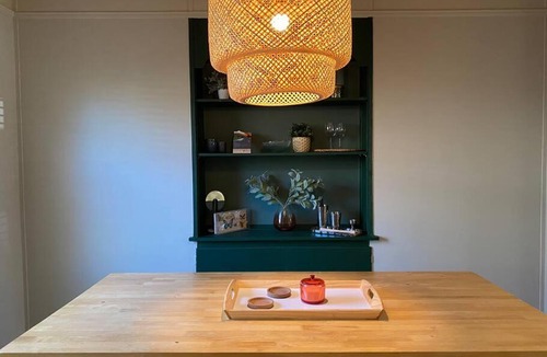 West Plaza Apartment | Boho Chic 2 Bedroom West Plaza