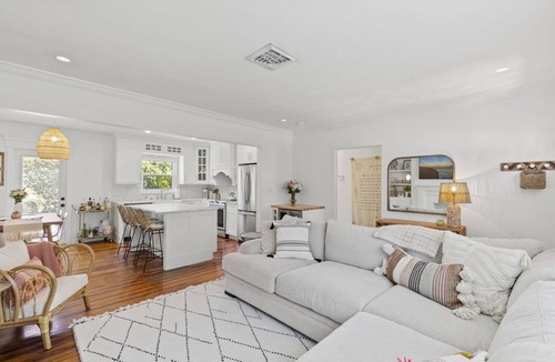 Riverside Park House | Boho Chic~ A perfect family vacation home, minutes from Sanibel Island