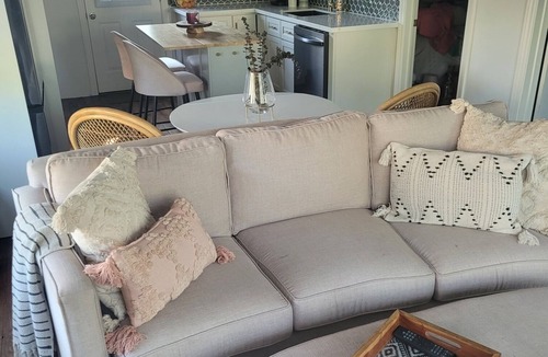 Wasaga Beach Cottage | Boho Chic Cottage