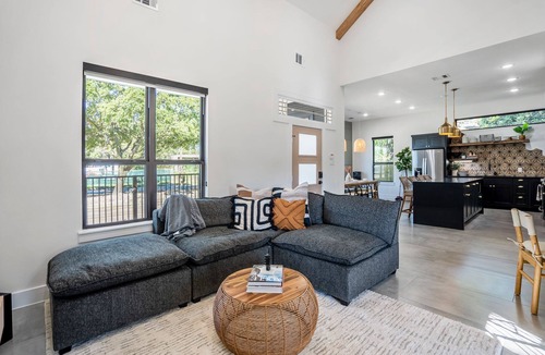 Greater East End House | Boho House @ East Downtown