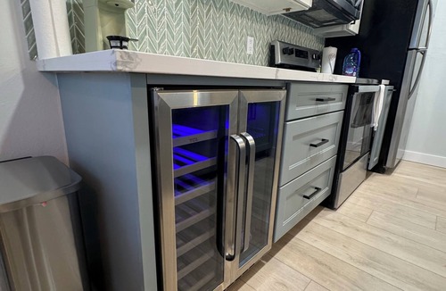 Francolin Place Condo | Boho Island Paradise - Remodeled 2BR/2BA