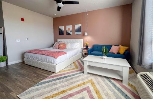 Boise Apartment | Boho-Luxe Studio - Pink Accents & Mountain Calm