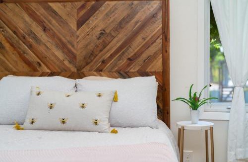 Cherrywood House | Boho Ranch in Hip East Austin with cowboy pool & hot tub