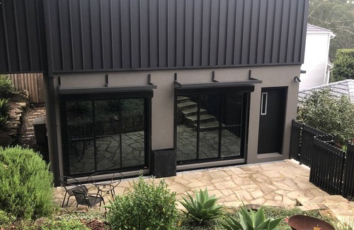 North Turramurra Apartment | Boho Studio close to village