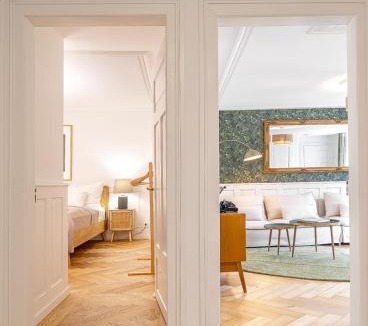 Oberstrass Apartment | Boho Suite Zürich - 80 qm, 3 Schlafzimmer, Balkon & Zugang zur Dachterrasse mit Grill & Seesicht
