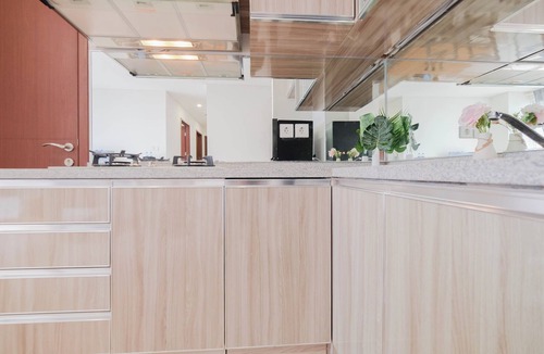 Chinatown Apartment | Boho Touch 2Br Apartment With Extra Room At Lucky Tower Residence