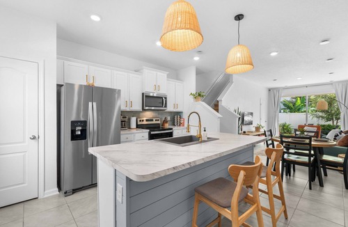 Arlington House | Boho Townhome in Alderman Park