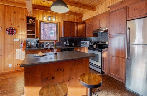 Saint-Philemon Condo | Boisé du Midi 66C | Hiking & Ski Escape
