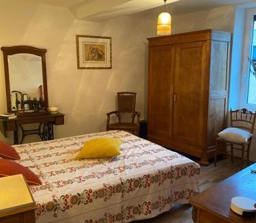 Lion-sur-Mer Bed & Breakfast | BOIS JOLI
