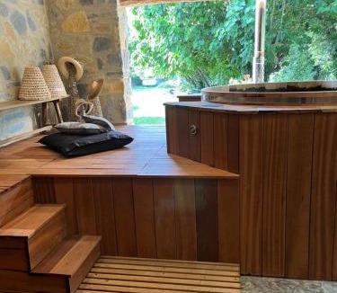 Bouillargues House | BoisBolchet Ecolodge-SPA