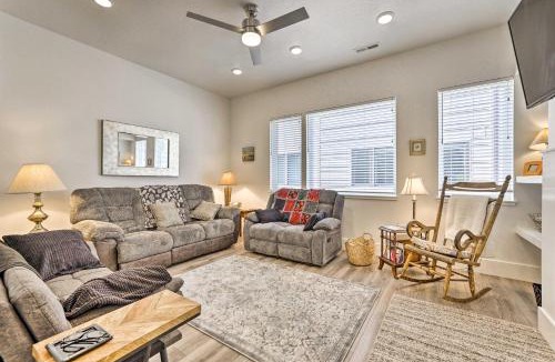 Veterans Park House | Boise Townhome with Rooftop Deck, 2 Mi to Downtown!