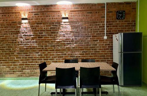 Kampung Permatang Tinggi House | Bola-Bola DHomestay