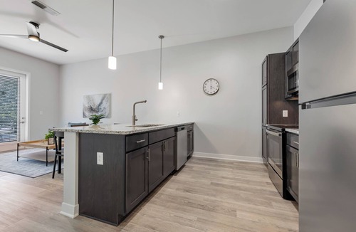 St. Peters Apartment | Bold 2114 I Corporate 1 Bedroom Apartment