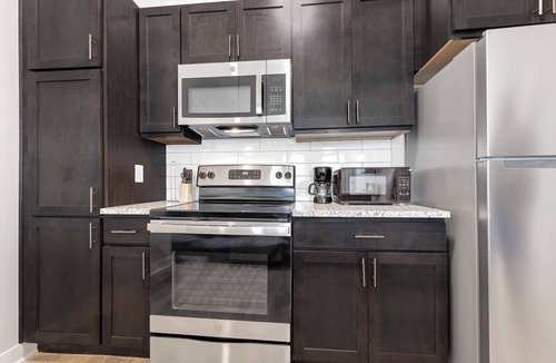 St. Peters Apartment | Bold 2114 I Corporate 1 Bedroom Apartment