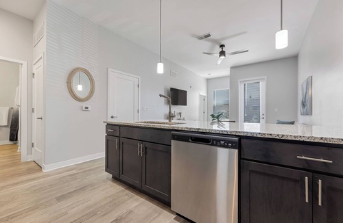 St. Peters Apartment | Bold 2114 I Corporate 1 Bedroom Apartment