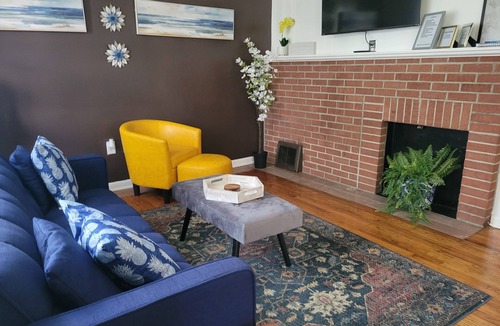 Columbus House | Bold Brick in the City