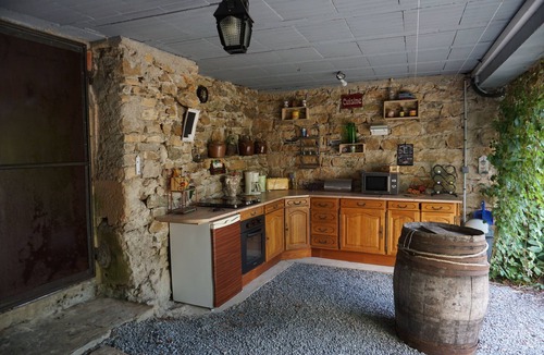 Varen Cottage | "Bon Accueil" Cosy cottage on the waterfront
