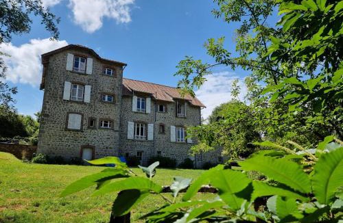 Saint-Amand-Jartoudeix Bed & Breakfast | Bon Chez Nous