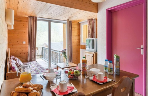 Cauterets Condo | Bon Rapport Qualité-Prix! Accès Piscine + Sauna !