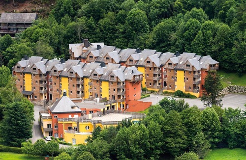 Cauterets Condo | Bon Rapport Qualité-Prix! Accès Piscine + Sauna !