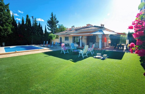 Hoya de los Patos House | Bonalba Golf, Urb. Los Naranjos by Interhome