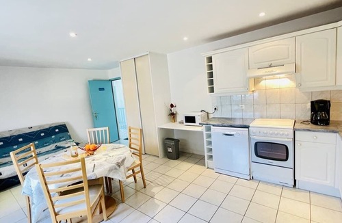 Forges-les-Bains Apartment | Bonaparte