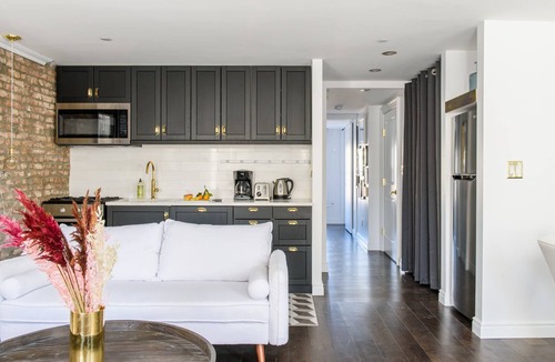 Boerum Hill House | BOND TOWNHOUSE NEW YORK - serviced luxury stays in boutique townhouses-gardens
