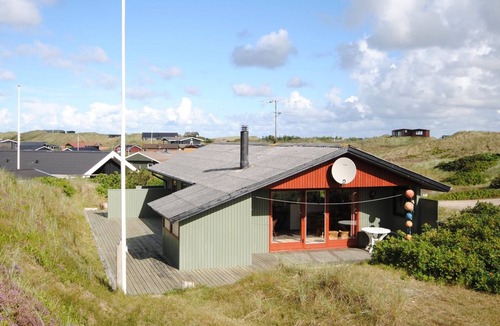 Houvig Strand House | "Bonde" - from the sea by Interhome