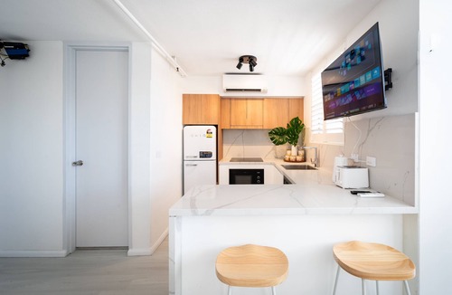 Bondi Apartment | Bondi Beach Ocean View Rooftop Pool