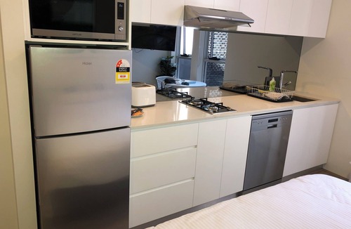 Bondi Junction Apartment | BONDI BEACH STUDIOS: III