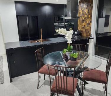 Bondi Junction Apartment | Bondi Junction Beauty