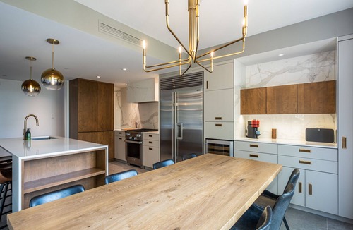 Mont-Tremblant Pedestrian Village Condo | Bondurant Tremblant | Ski Village Center, Shops & Renovated Condo + Hot Tub