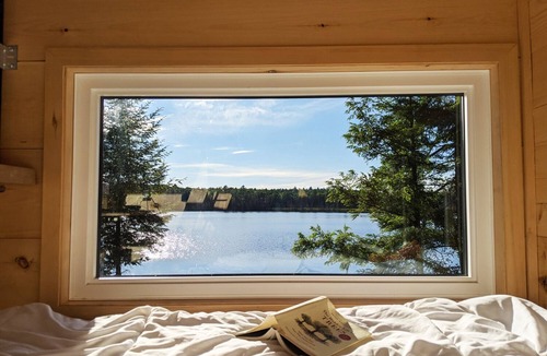 Dysart et al Cabin | Bone Cabin | Lakeside Cabin with Sunset Views