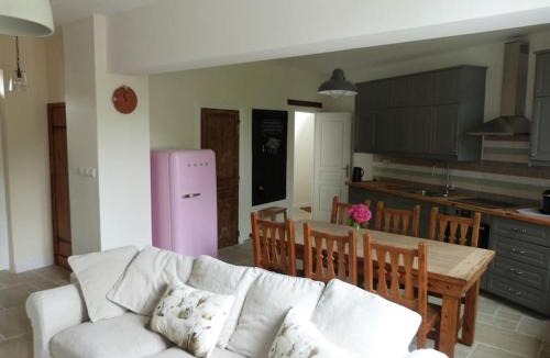 Brehal House | Bonheur and Company