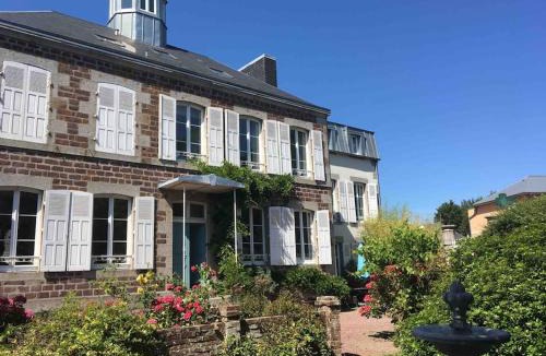 Brehal House | Bonheur and Company