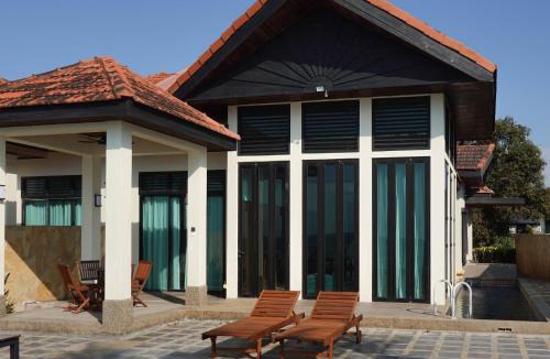 Karambunai Villa | Bonheur at Karambunai