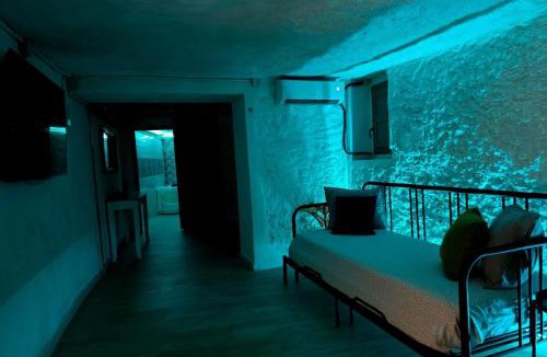 Paterna Apartment | Bonita casa cueva con jacuzzi