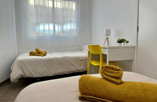 Sagunto Apartment | Bonita Planta baja con patio en 1ª línea de playa