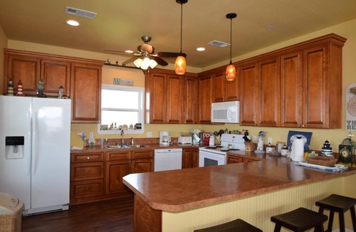 Gilchrist House | Bonita Vista: 3 BR, 2 BA House in Gilchrist, Sleeps 13