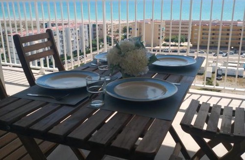 Canet de Berenguer Apartment | Bonito apartamento con piscina cerca de la playa.