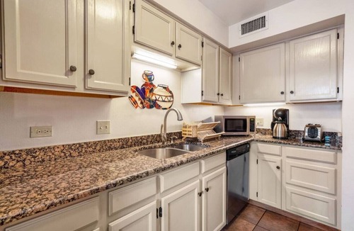 Santa Fe Condo | Bonito Cielo A-110 · Bonito Cielo Grande