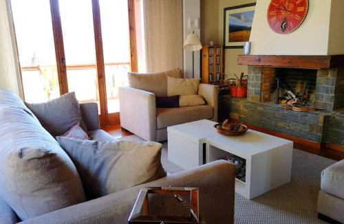 Das Apartment | Bonito dúplex con piscina en Sanavastre