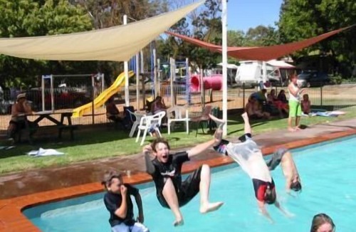 Bonnie Doon RV Rental | Bonnie Doon Caravan Park