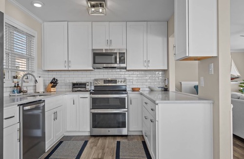 The Point House | Bonnie Dune| 4BR Coastal Getaway