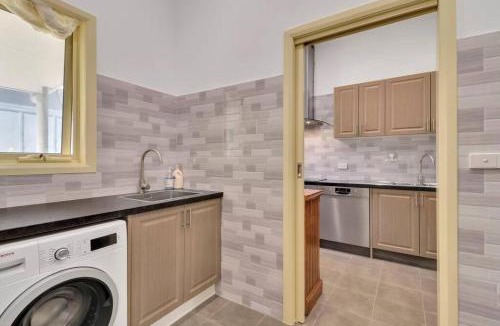 Bonnie Doon House | Bonnie Home