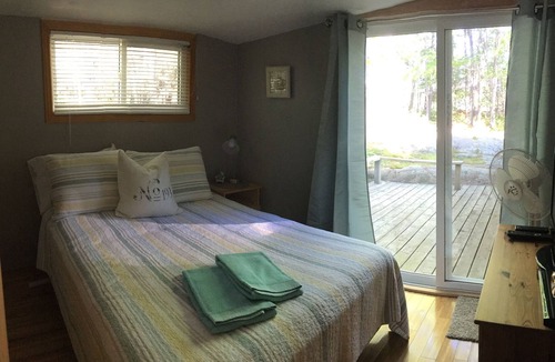 Byng Inlet Cottage | Bonnie Island vacation