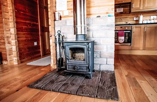 Aberchirder House | Bonnie View Lodge by Interhome