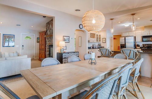 Valois House | Bonskeid House: Relaxing Seneca Lake Getaway!