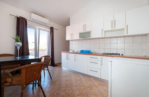 Zrce Apartment | BonVie Apartments in Center B2