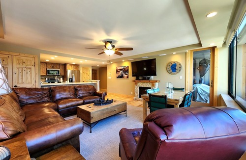 Brockway Condo | BOOK 4 NIGHTS & GET 5th NIGHT FREE THRU 5.15,26. LAKE VIEW BROCKWAY SPGS 3 BDR